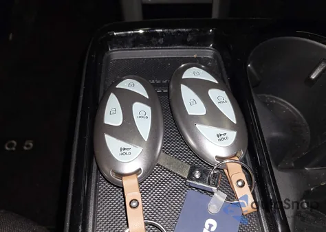 2025 Hyundai Ioniq 5 Se Standard Range from USA, damaged, VIN 7YAKM4DB3SY014715